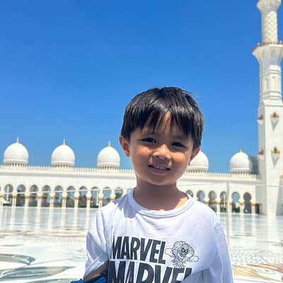 Abu Dhabi City Tour With Sheikh Zayed Mosque And Ferrari world 5