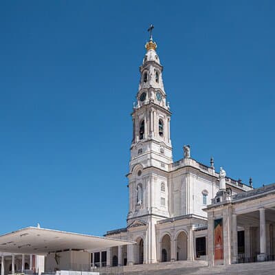 Private Tour to Fatima Batalha Nazareth and Obidos 5