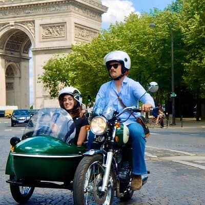 Paris by Side Car A Filmmaker Video Shoot Your Moment 2