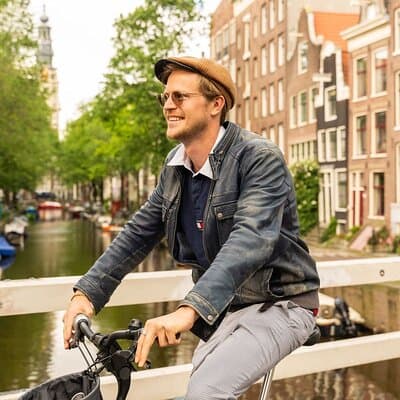 Amsterdam Bike Food Tour with Private Guide