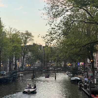 Ghost Walking Tour and Dark History in Amsterdam 3