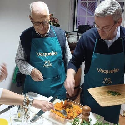 Private Portuguese Cooking Class in Lisbon with Paulo and Family