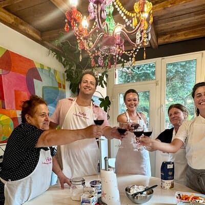 Rome : Pasta and Tiramisu Class in a Roman Home in Trastevere