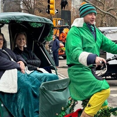 Elf and Home Alone 2 Movie Locations Tour in Central Park