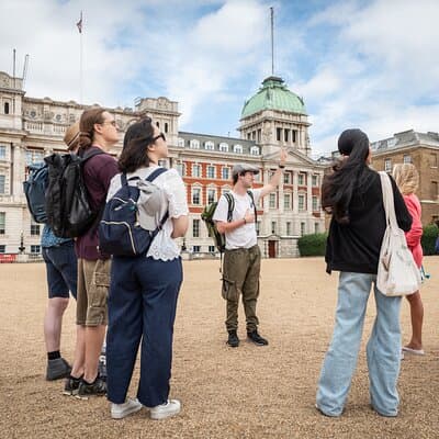 The Crown British Royalty Walking Tour 3