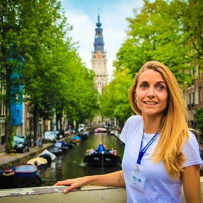 Amsterdam Walking Tour with Dutch Pancake Lunch 4