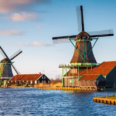Exclusive Panoramic Amsterdam Tour and windmills of Zaanse Schans 4