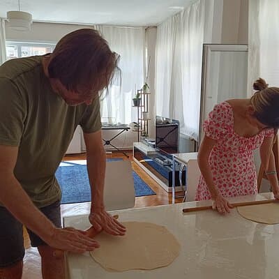 Istanbul Vegan/Vegeterian Cooking Class with Locals at Home 3