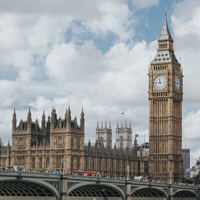 Private Transfer from London to Southampton Port or Hotel 3