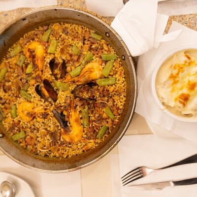 Rooftop and Tapas Tour with Spanish and Catalan Cuisine