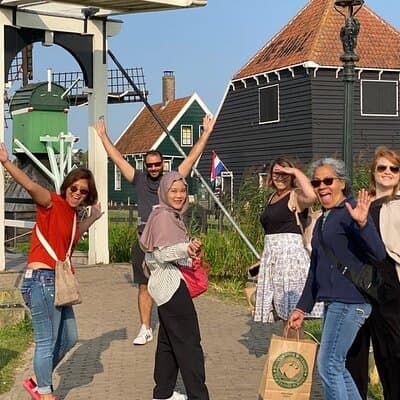 Keukenhof (tulips), Zaanse Schans and Volendam Small Group Tour 2