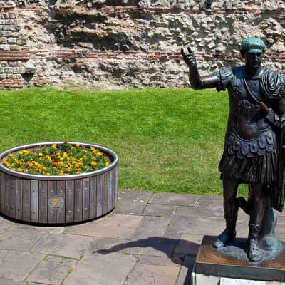 Roman & Medieval London: Private Half-Day Tour in a Black Cab