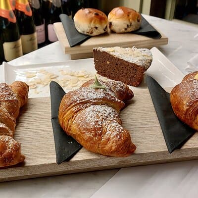 Trastevere Breakfast to Lunch Food Tour: Coffee, Maritozzi & Wine 4