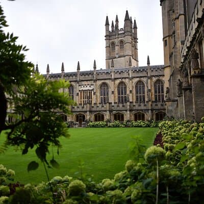 Private Day Trip from London Oxford and Cotswolds Villages 3
