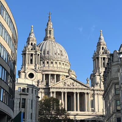 London: Medieval Tales and Martyrs Walking Tour