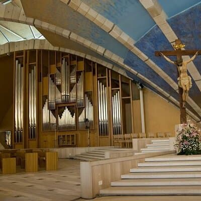 Small groups from Rome: Padre Pio and Grotto of San Michele 4