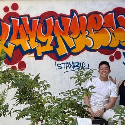 Istanbul Street Art Experience with Local Artists at Home Garden 3