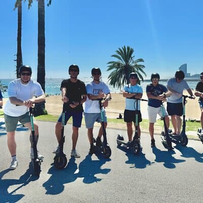 Barcelona Panoramic Escooter or E-Bike Tour 4