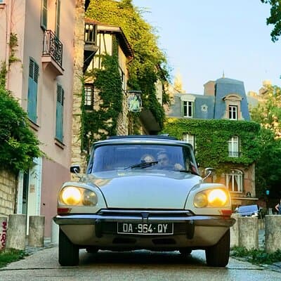 All of Paris Tour in a Vintage Open-Top French Car Citroen DS