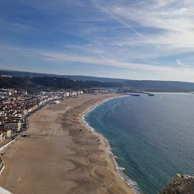 Private Tour from Porto to Lisbon with Stops