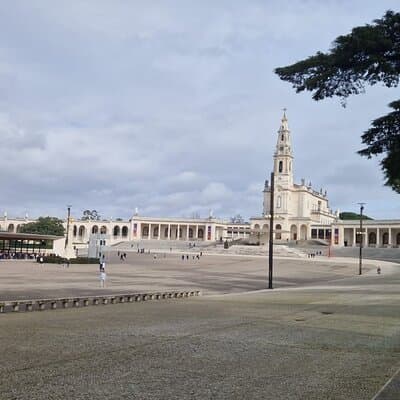 Private Tour from Porto to Lisbon with Stops 5