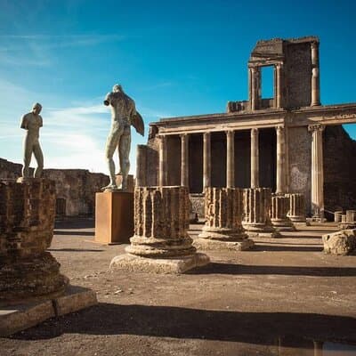 Rome Airport to Pompeii Tour with drop off Sorrento and Positano 2