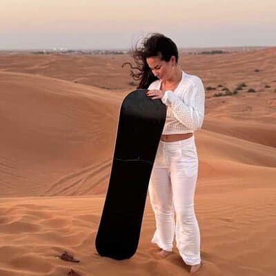 Customized Dubai Morning Desert Safari Dune Bashing Sandboarding 5