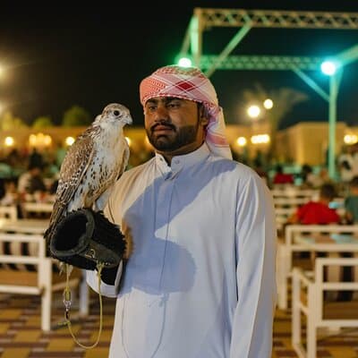 Dubai Private Red Dune Buggy Safari with BBQ Dinner in VIP Camp 5