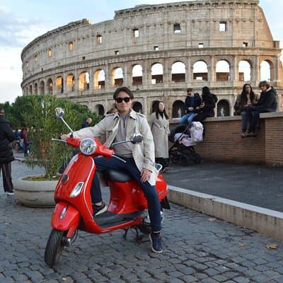 Rome Vespa Round with Photo in Eternal city 2