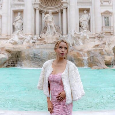 Private Photoshoot at the Trevi Fountain 4