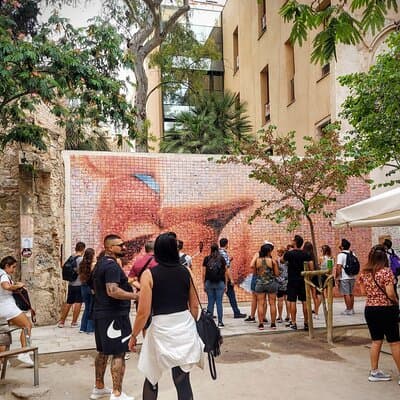 Barcelona Old City and Hidden Gems Private Walking Tour 4