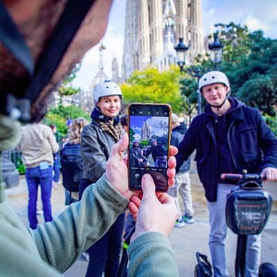 Gran Gaudi - 3H Segway tour