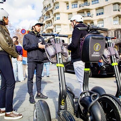 Gran Gaudi - 3H Segway tour 5