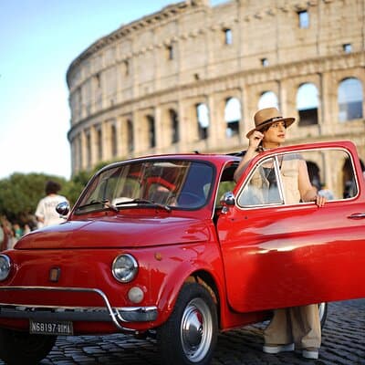 Rome Pro Photoshoot service include free transport FIAT 500