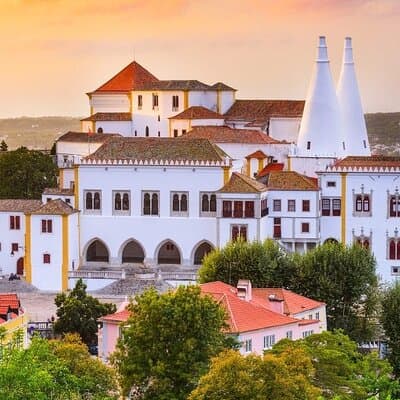 Explore Sintra with Luxury Transportation and Guiding