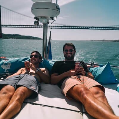 3 Hours Private Tour with Dives in Catamaran in Lisbon 4