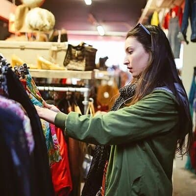 Tokyo : Vintage, Music & Food Tour in Shimokitazawa with a Local 4