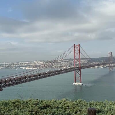 Luxury Car Lisbon City Tour Visit 2