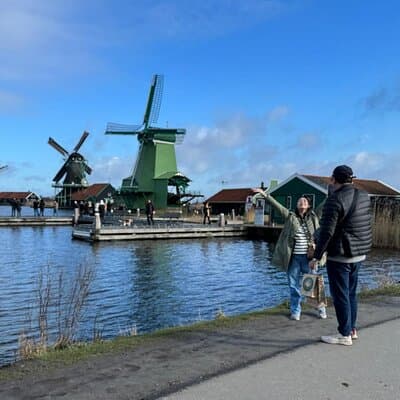 Zaanse Schans and Volendam Private Tour – Clogs, Cheese and More 2