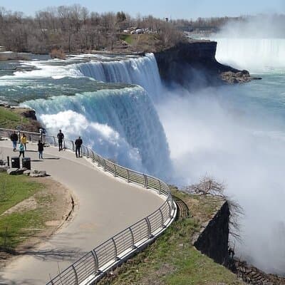 Niagara Bliss Tour With Maid of Mist, Cave of Winds & More (USA) 5