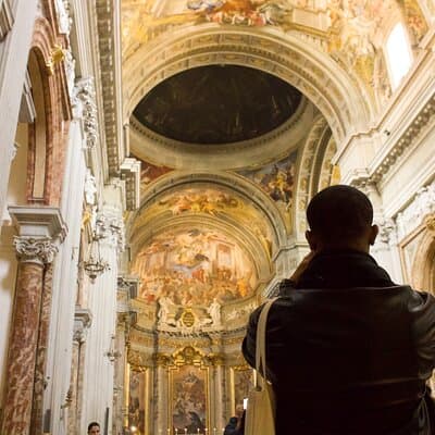 Private Rome Walking Tour of Churches, Bridges & Legends 3