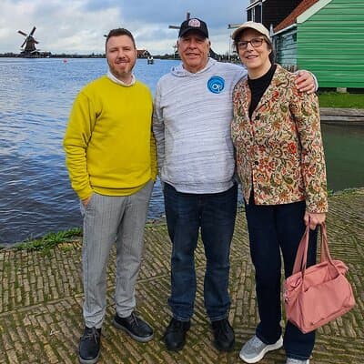 Private Tour in a Luxury Van to Zaandam, Windmills & Volendam 3