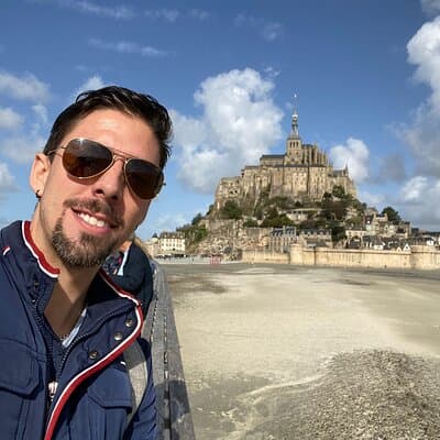 Day Trip to Mont Saint Michel Private Tour 4
