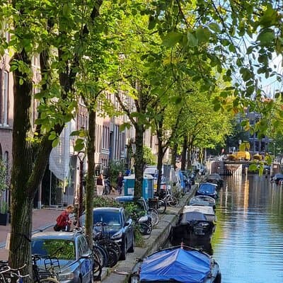 Amsterdam Private Boat Tour With Drinks - EN ES FR 2