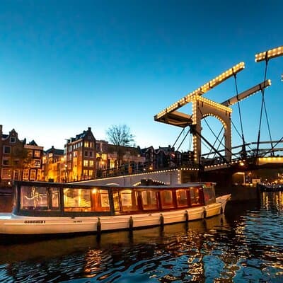 Amsterdam Evening (Sunset) Canal Cruise with Live Guide and Bar 3