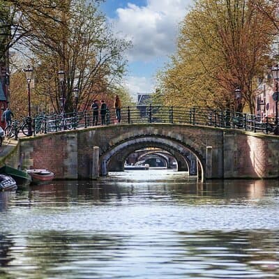 Amsterdam Tour through its most famous Icons 4