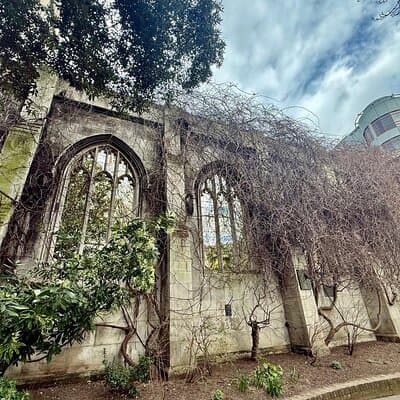 London Blitz Walking Tour: Explore City of London Wartime History 4