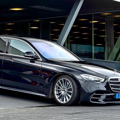 Business Transfer Schiphol to/from Amsterdam (Meet & Greet)
