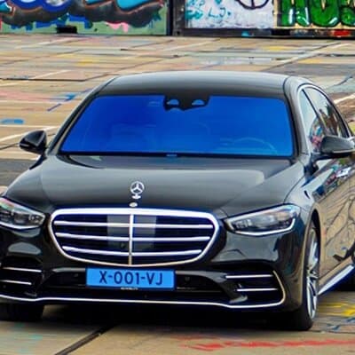 Business Transfer Schiphol to/from Amsterdam (Meet & Greet) 3