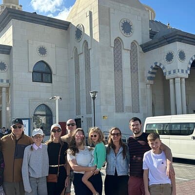 Dubai City Tour with Blue Mosque, Iconic Landmarks & Hidden Gems 4